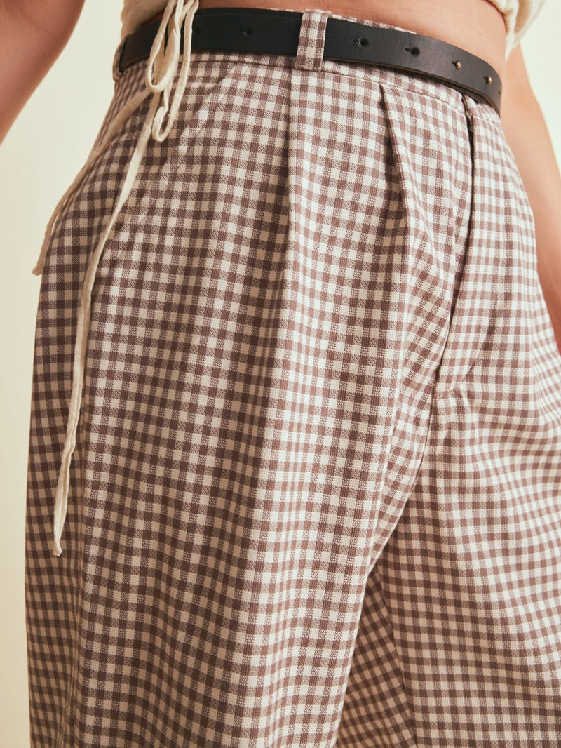 010 pleat trousers in gingham