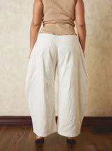 035 barrel leg jeans in cream cord